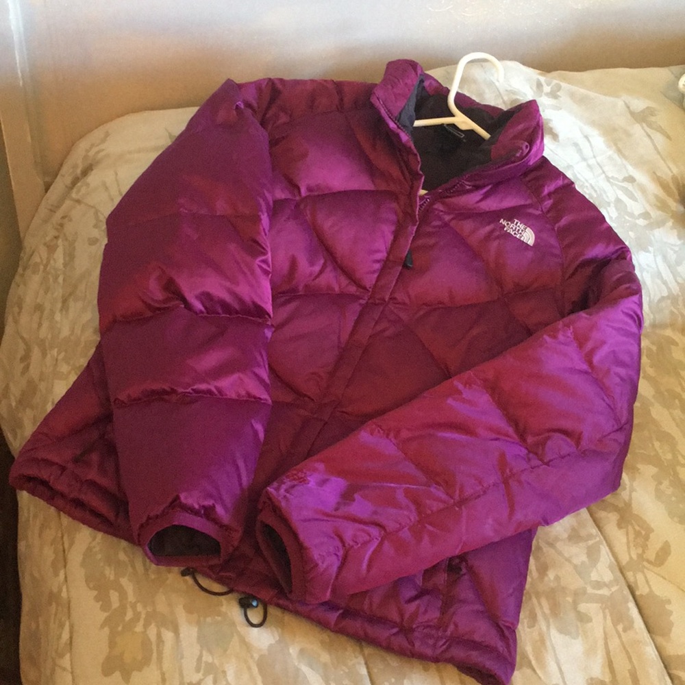 Size large Women’s North Face Jacket
